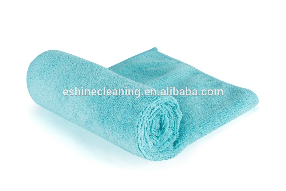 4-in-1 Microfiber car care kit-Mitt, Sponge, Microfiber Cloth, Chamois Towel