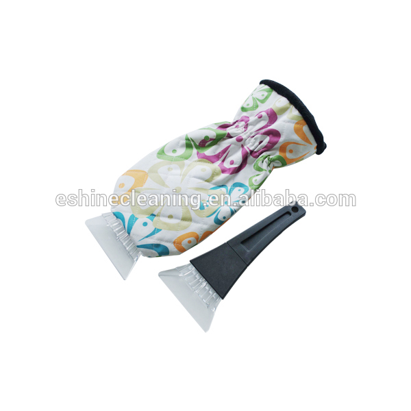 Plastic Ice Scraper Mitt for Car Cleaning