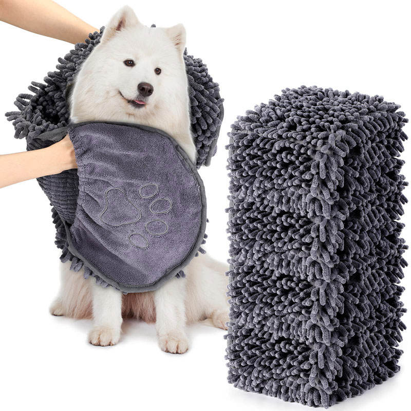 Custom Super Absorbent Quick Dry Chenille Microfiber Dog Towel for All Breeds Dogs Drying with Hand Pockets