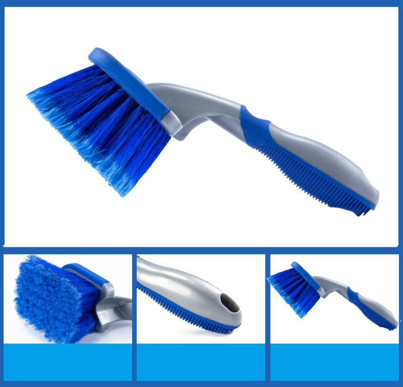 Multi-Functional Vehicle Body Surface Cleaning Brush